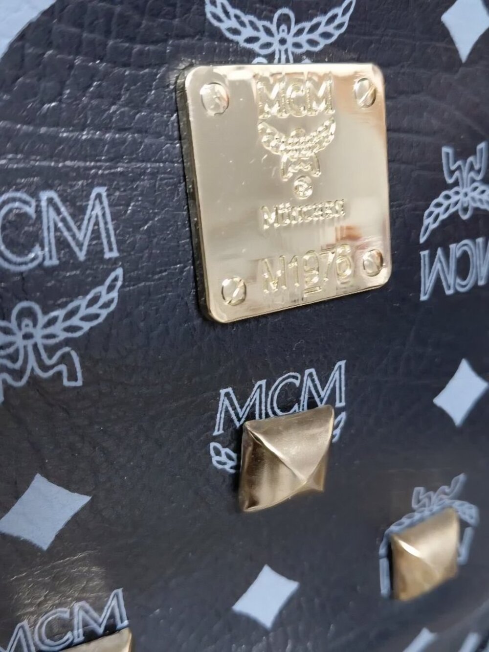MCM Stark Front Studs Backpack - Picture 3 of 8